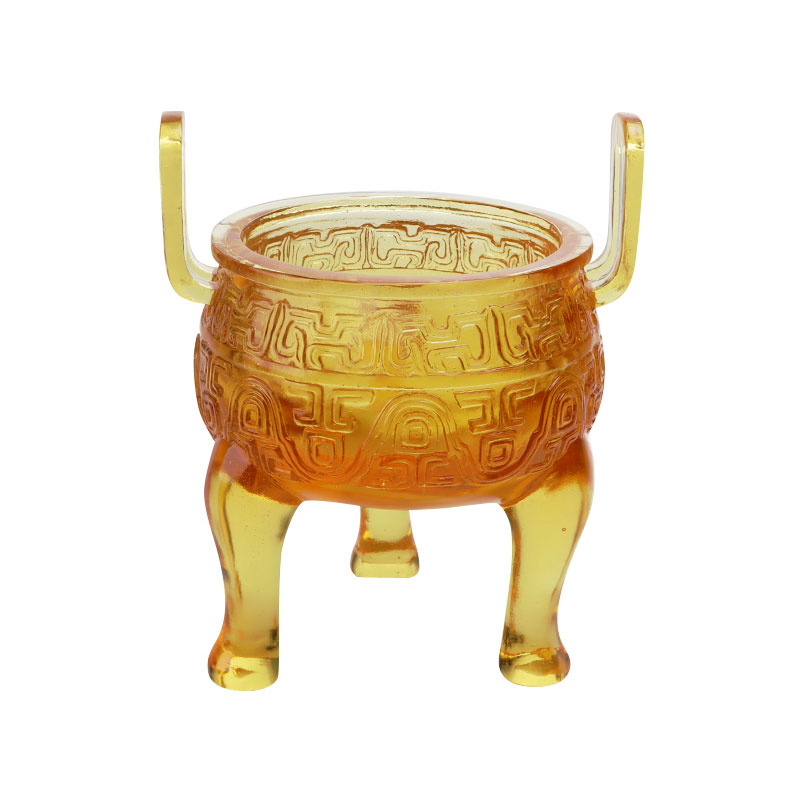 Hiasan tripod sayu berwarna emas