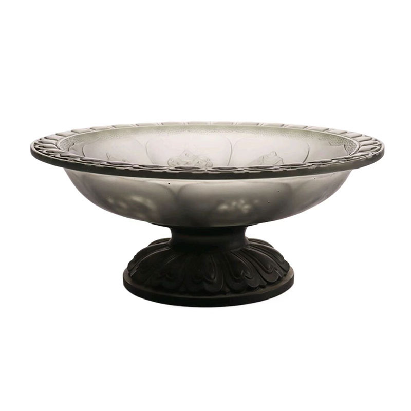 Mangkuk buah sayu berwarna kelabu