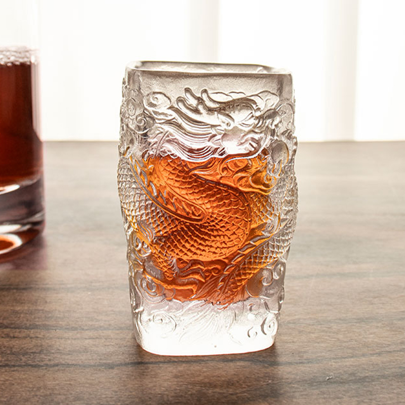 Cawan teh cawan wain kaca pelega Naga Antik