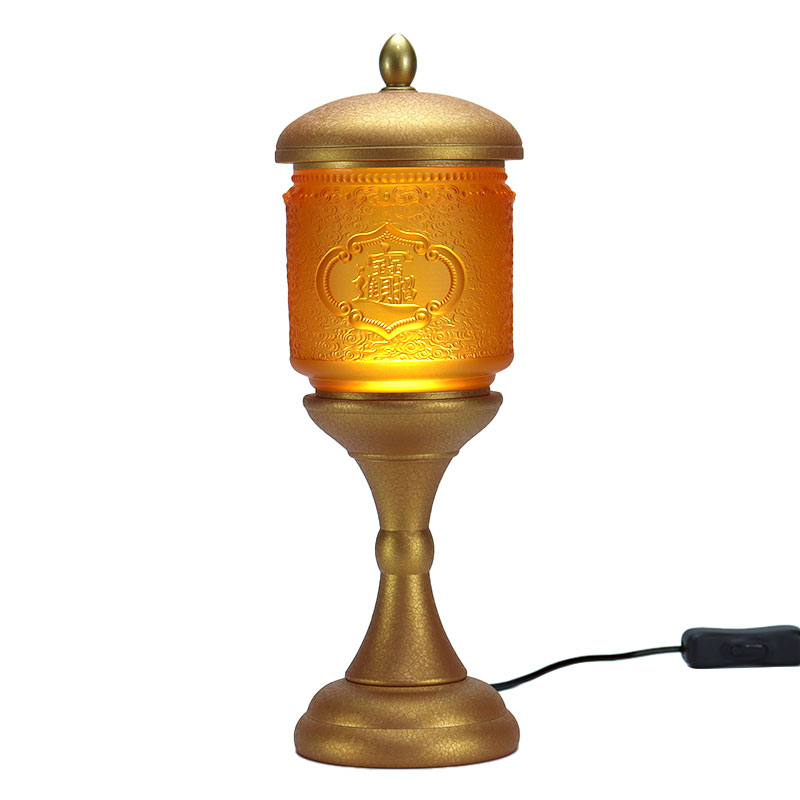 Persembahan kaca untuk kuil Buddha untuk membawa kekayaan dan harta karun