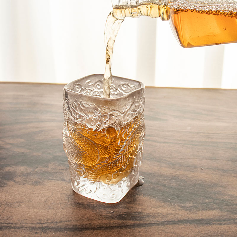 Cawan teh cawan wain kaca pelega Naga Antik