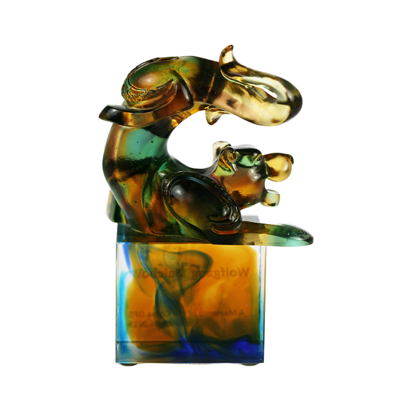 Meterai kristal kaca harimau