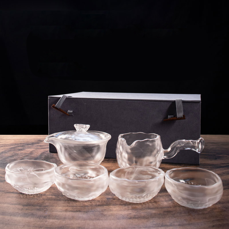 Set Teh Kaca Lutsinar dengan Teko, Cawan Teh