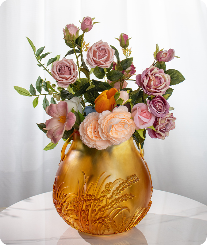 Janji Penuaian Melimpah: Sebuah Kapal Kaca Dua Tangan